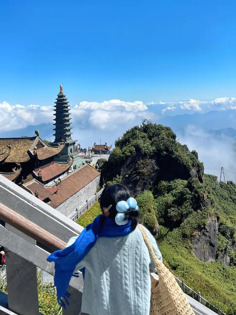 Chinh phục đỉnh Fansipan Sapa hùng vĩ