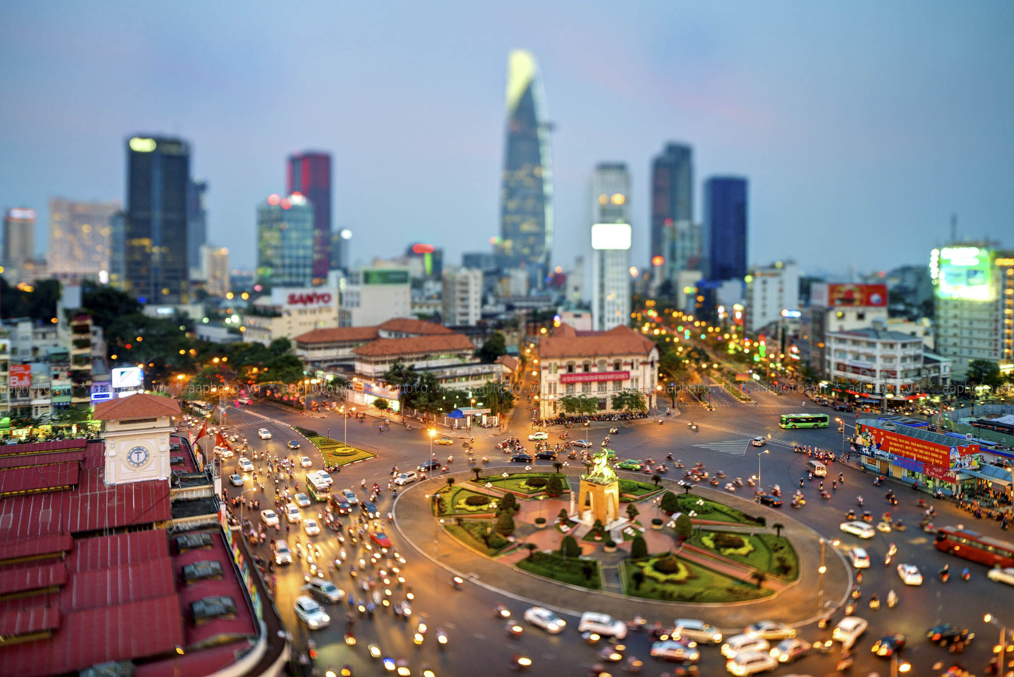Vé máy bay Phú Quốc đi Sài Gòn hôm nay
