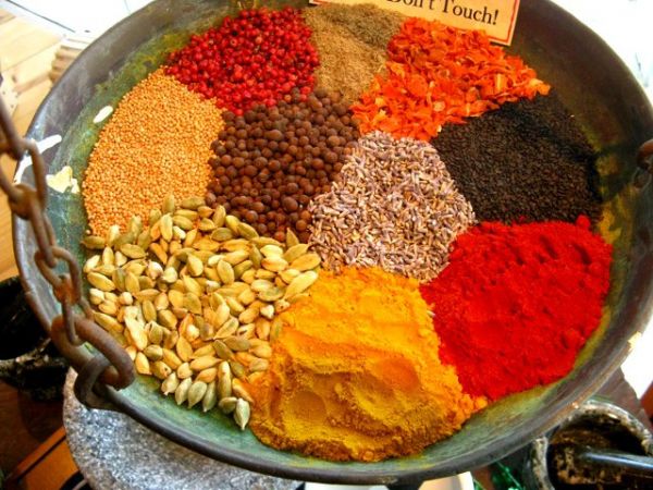 Đi du lịch Malaysia đừng quên mua các loại gia vị đặc trưng để làm quà