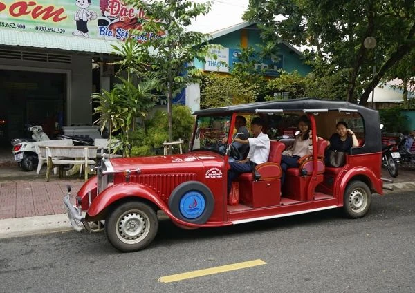 Xe buýt điện Côn Đảo