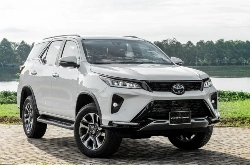 Di chuyển đến Quảng Ninh bằng xe ô tô nhanh chóng và tiện lợi