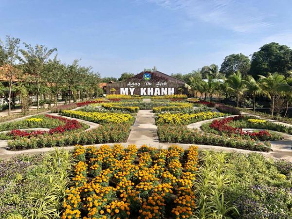 Vé máy bay Quy Nhơn Cần Thơ tham quan vườn Mỹ Khánh