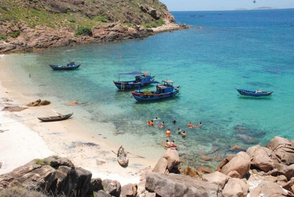 Thời gian đẹp nhất để du lịch ở Hòn Khô là từ tháng 3 - 9 hàng năm