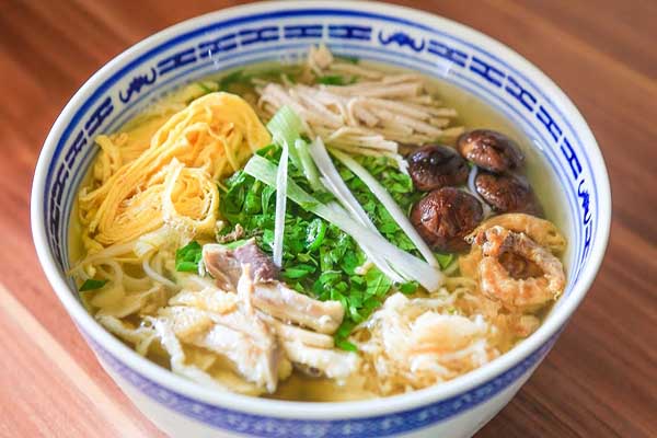 Đến Hà Nội nhất định phải thưởng thức món bún thang