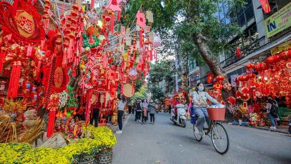 Du lịch Hà Nội tháng 2