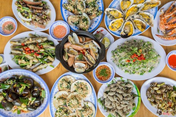 Không thể cưỡng lại trước sự hấp dẫn của ốc Sài Gòn