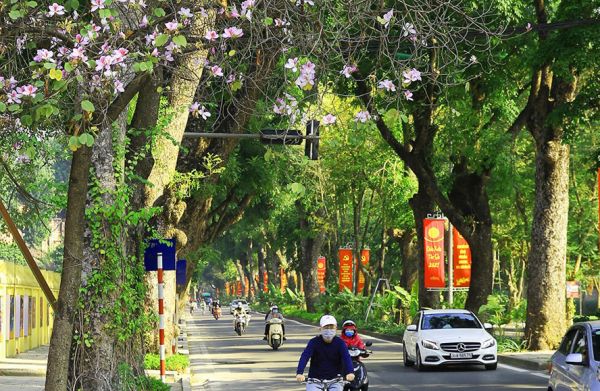 Du lịch Hà Nội tháng 2