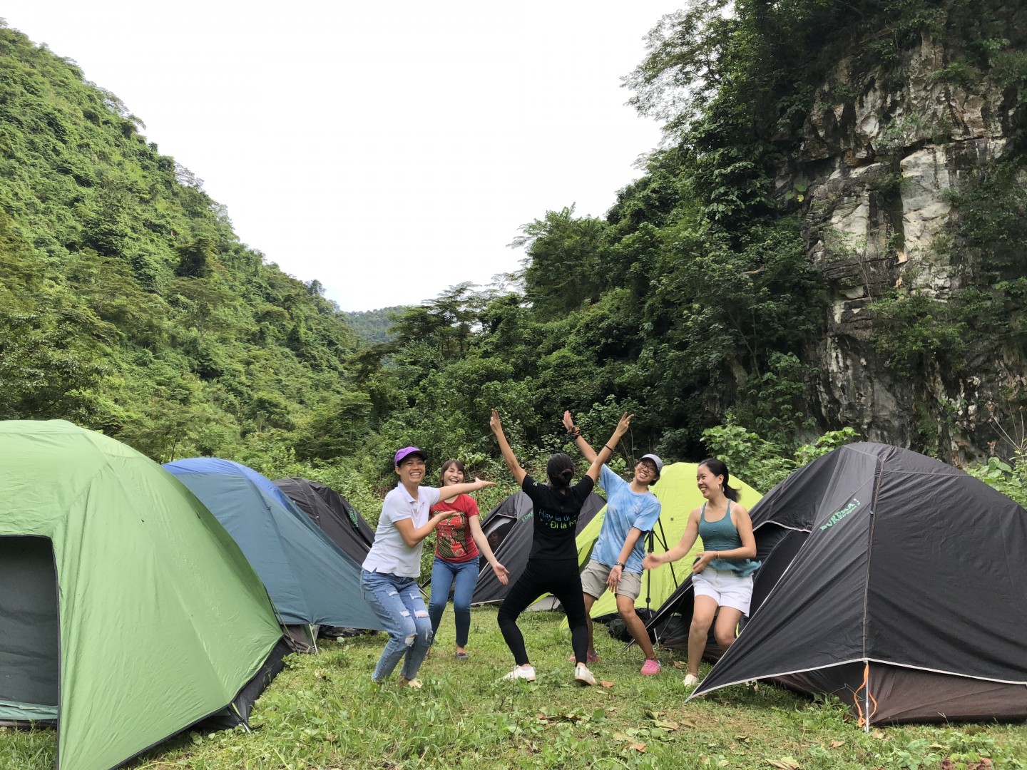Địa điểm trekking ở Việt Nam