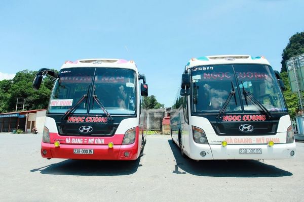 Xe khách là phương tiện được khách du lịch lựa chọn nhiều nhất
