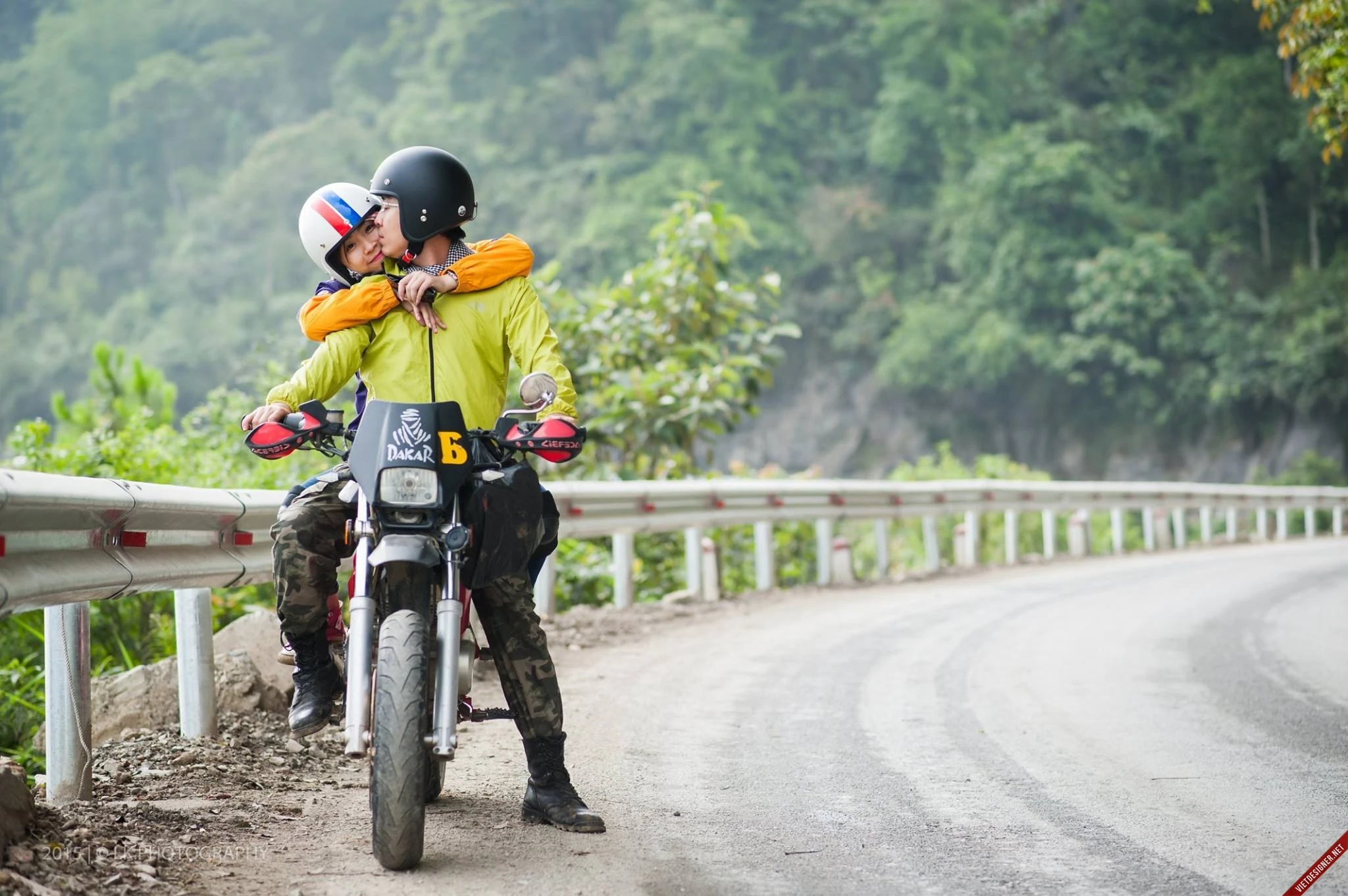 Xe máy là phương tiện được nhiều bạn trẻ yêu thích và lựa chọn
